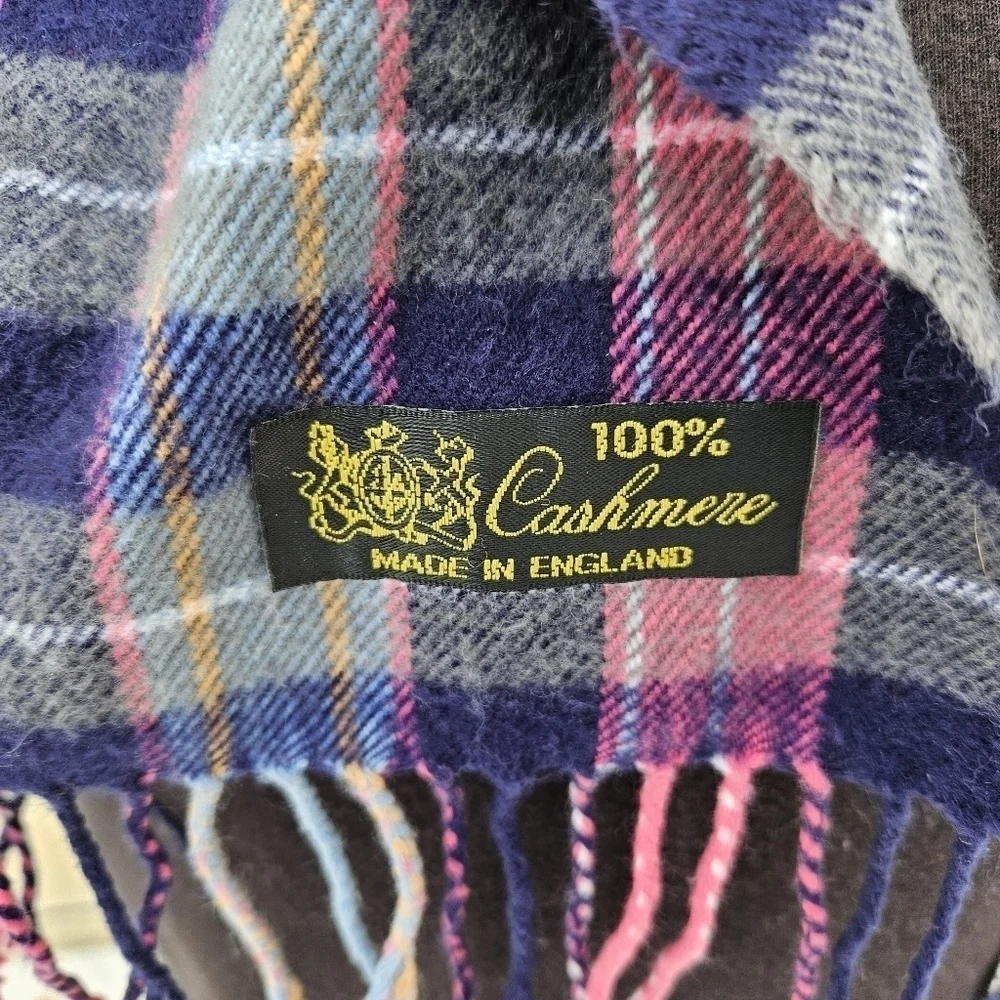 100% cashmere plaid scarf blue and pink